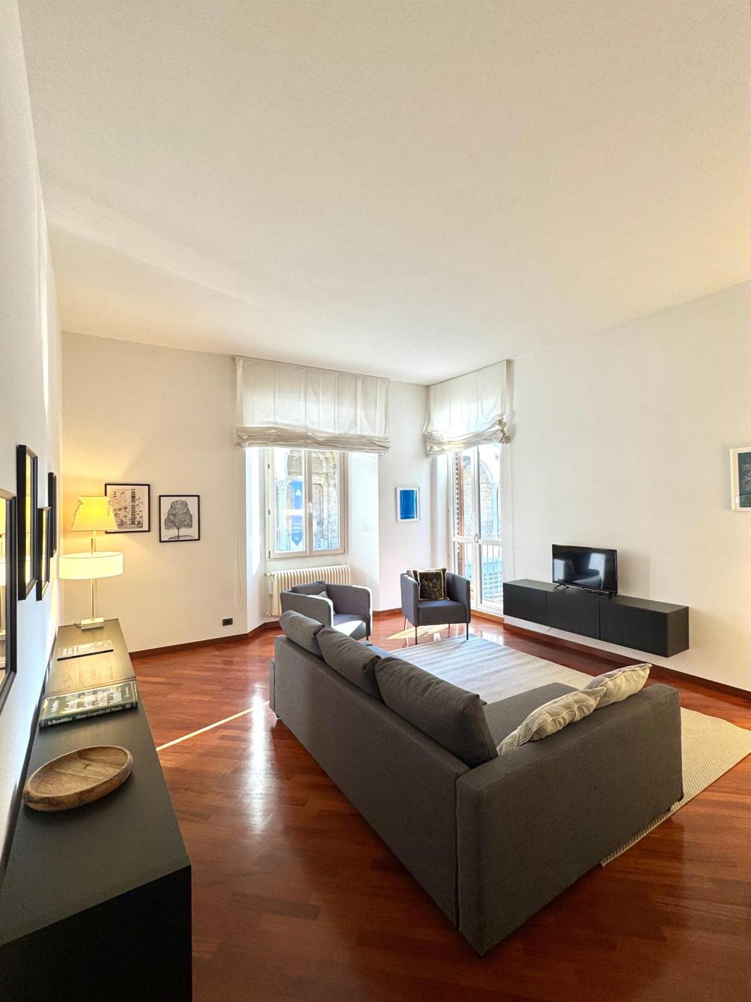 Two Flats In Santa Croce Apartamento Florencia